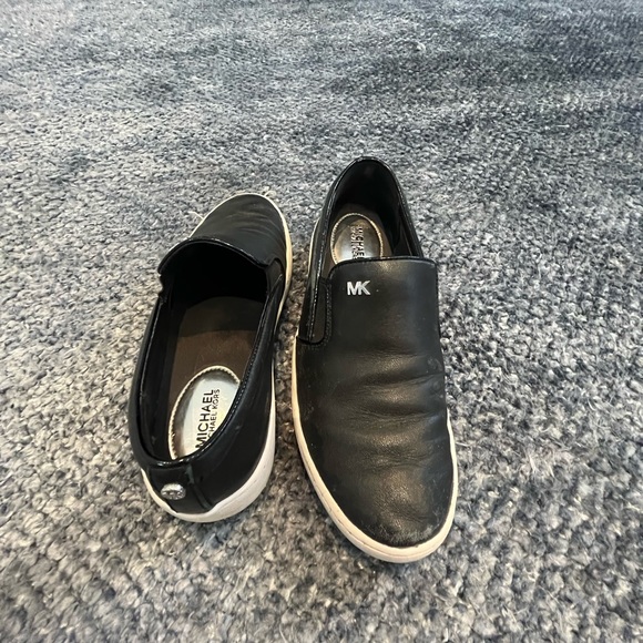 MK size 5 shoes - Picture 4 of 4